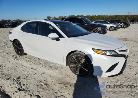 2018 Toyota Camry Xse из США, поврежденный, VIN 4T1B61HK7JU012882